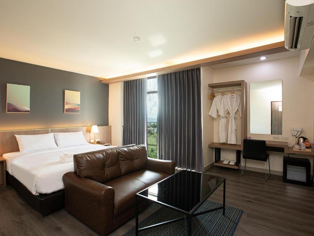 B2 Mae Sot Boutique & Budget Hotel Zewnętrze zdjęcie