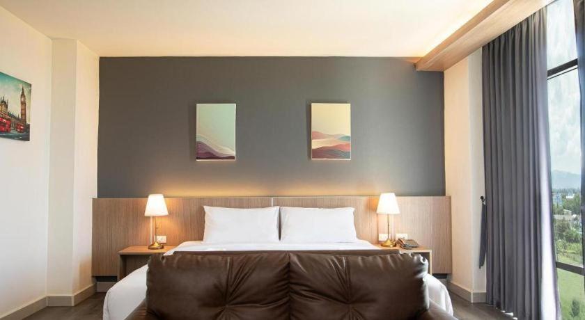 B2 Mae Sot Boutique & Budget Hotel Zewnętrze zdjęcie