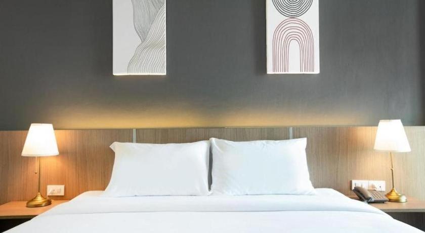B2 Mae Sot Boutique & Budget Hotel Zewnętrze zdjęcie