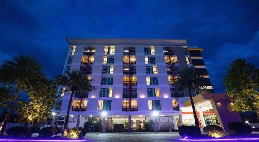 B2 Mae Sot Boutique & Budget Hotel Zewnętrze zdjęcie